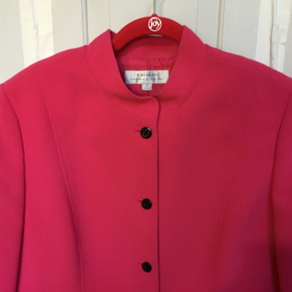 Tahari Pink Blazer - Picture 4 of 15